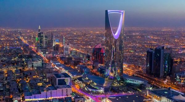 Suudi Arabistan’da Yaşam Şartları ve Sosyal Hayat